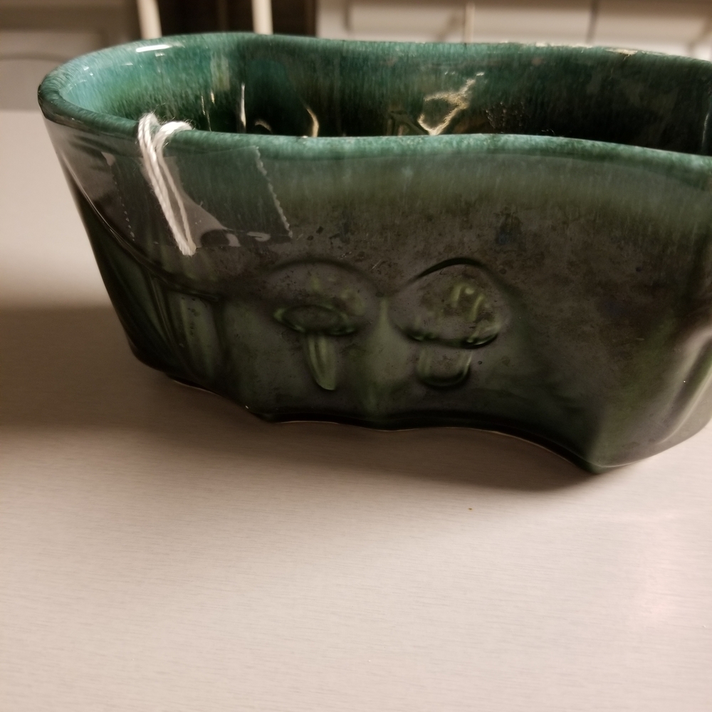 Artisan Green Ceramic Bowl with Mushroom Motif